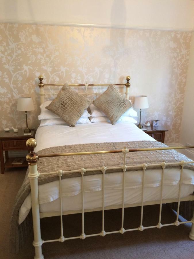Baytree B&B Чарлстаун Екстер'єр фото